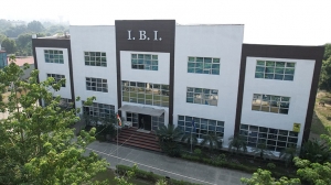 I Business Institute, Greater Noida – Shaping Future Leaders with MBA in India