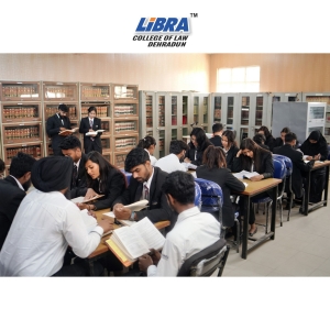 Why LLM Is the Next Step for Aspiring Legal Professionals?