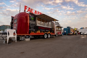How Custom Food Trucks Can Boost Your Mobile Business