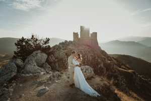 Perché Hai Bisogno di un Fotografo di Matrimonio in Abruzzo per il Tuo Matrimonio da Sogno in Italia