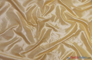 Choosing the Right Cotton Lining Fabric for Quilts, Cushions, and Crafts