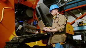 How to Use JCB Manuals for Daily Machine Checks Manually