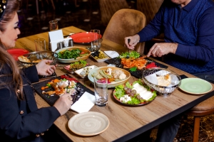 Top 10 Must-Try Dishes on a Restaurant Lunch Menu in Denver