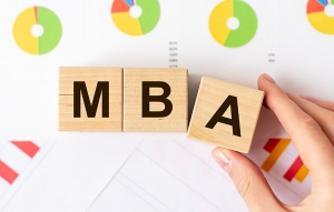 Top Reasons Why Doing an MBA in Uttar Pradesh Can Boost Your Career Growth