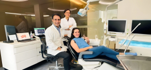 Difference Between Full Mouth Rehabilitation, Smile Makeover, and Dental Implants