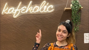 Kafeholic Cafe Review