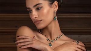The Enchanting Elegance of Emeralds: A Timeless and Elegant Gemstone