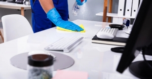 Why Choose Skilled Crews for Long-Lasting Workplace Shine?