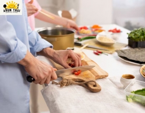Family-Friendly Thai Cooking Classes in Bangkok for Kids and Parents