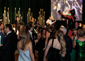 How Talented Live Wedding Bands Are Redefining Celebrations in California
