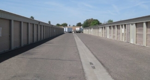 Top 5 Industries That Benefit Most from Commercial Storage Spaces