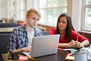 What Are the Most Effective Ways to Study Online?