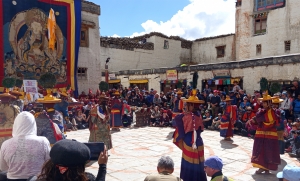 A Luxurious Road Trip to Upper Mustang