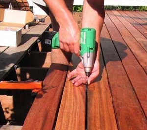 No Pre-Drilling Just Clip Decking System To Build Your Own Deck In Virginia