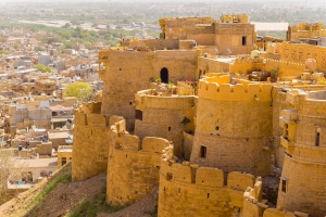 Top Attractions in Jaisalmer You Can’t Miss on a Local Tour