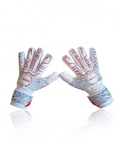 Finding the Best Goalie Gloves for Every Keeper