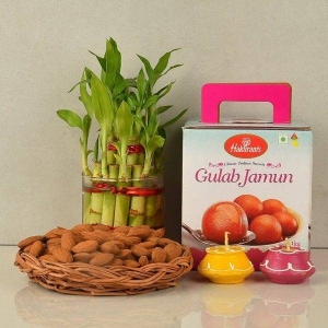 Light Up This Diwali with Premium Dry Fruit Hampers from YuvaFlowers