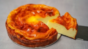 Keto Yogurt Cake Recipe