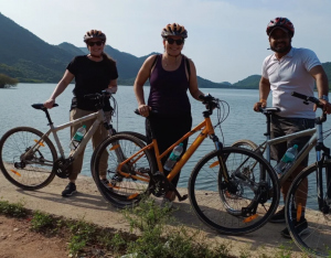 Slow Travel in Rajasthan: The Art of Discovering Landscapes on Two Wheels