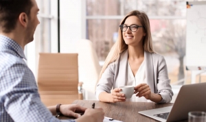 Why Developing Management Abilities Strengthens Your UAE Career Prospects?