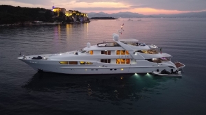 How to Spot a Good Yacht Broker in Dubai, Red Flags to Watch Out For