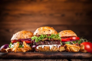 Top 10 Best Burgers in Lahore You Must Try in 2025