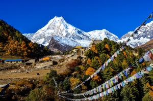 Can You Do the Manaslu Trek Without a Guide?