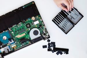 Why Your Next Laptop Fix Should Be at the Premier Laptop Repair Shop in Borivali