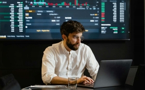 Why Choosing the Right Development Finance Broker Matters – A Guide by Silver Oak Capital