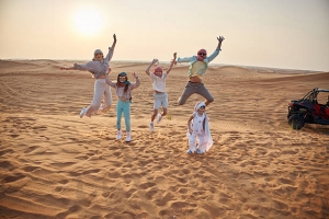 Adventure Meets Comfort: Blending Dune-Bashing, 4×4 Exploration and Fine Dining in One Tour