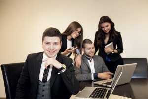 Top Advantages of VR App Development in Edmundston for Modern Businesses