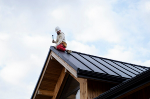 How Professional Roof Repairs Extend Roof Life