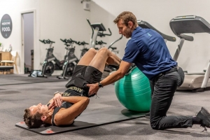 Sports Physio for Padel and Tennis Players in Dubai: Unlock Peak Performance & Faster Reco