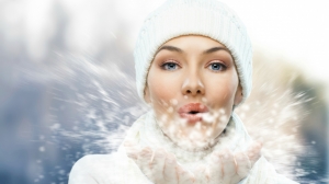 Top 7 Winter Skin Care Tips Dermatologists Swear By