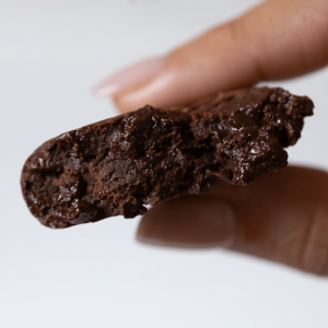 Delicious Low-Calorie Snacks to Satisfy Your Cravings