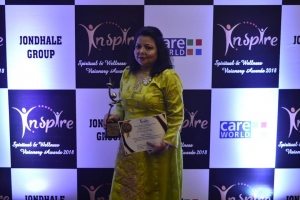 How to Choose the Best Tarot Card Reader in India for Your Life Questions?