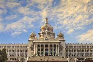 Explore the Tech Capital: Trending 2025 Travel Deals on Flights to Bangalore