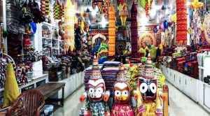 Best Time to Visit Puri Handicrafts Market for Unique Finds!