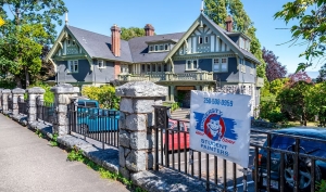 How Pros Match Colors Perfectly to Your Space?