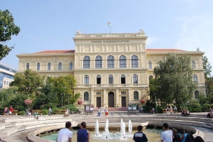 Hungarian Universities for International Students – Courses & Career Paths