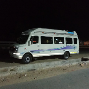 17 Seater Tempo Traveller on Rent in Delhi | Luxury & Budget Options