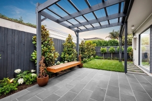 Top Courtyard Landscaping Ideas to Transform Small Spaces