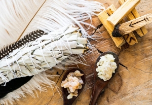 Is Bad Energy Holding You Back? Discover Powerful Negative Energy Removal in Toronto