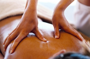 What Are The Health Perks Of A Regular Massage Routine?