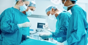 Laparoscopic Cholecystectomy vs. Open Surgery: Which Is Better?