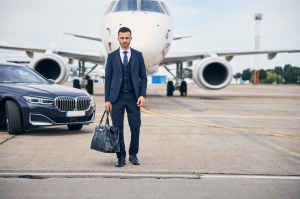 Premium Hobby Airport Limo Service & Houston Corporate Car Service: Your Ultimate Travel Solution
