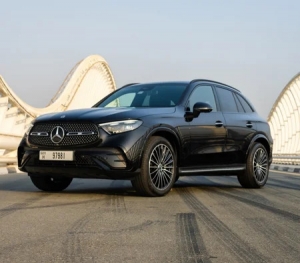 Why a Mercedes Rental in Dubai Makes Your Trip Feel Effortlessly Luxurious.