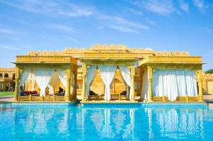 Searching for the Best Luxury and Heritage Stay near Jaisalmer Fort?