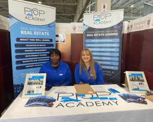 Essential Skills You’ll Learn in a Property Investment Course