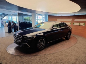 Mercedes Car For Wedding in Jaipur – Royal Luxury with Devika Tours